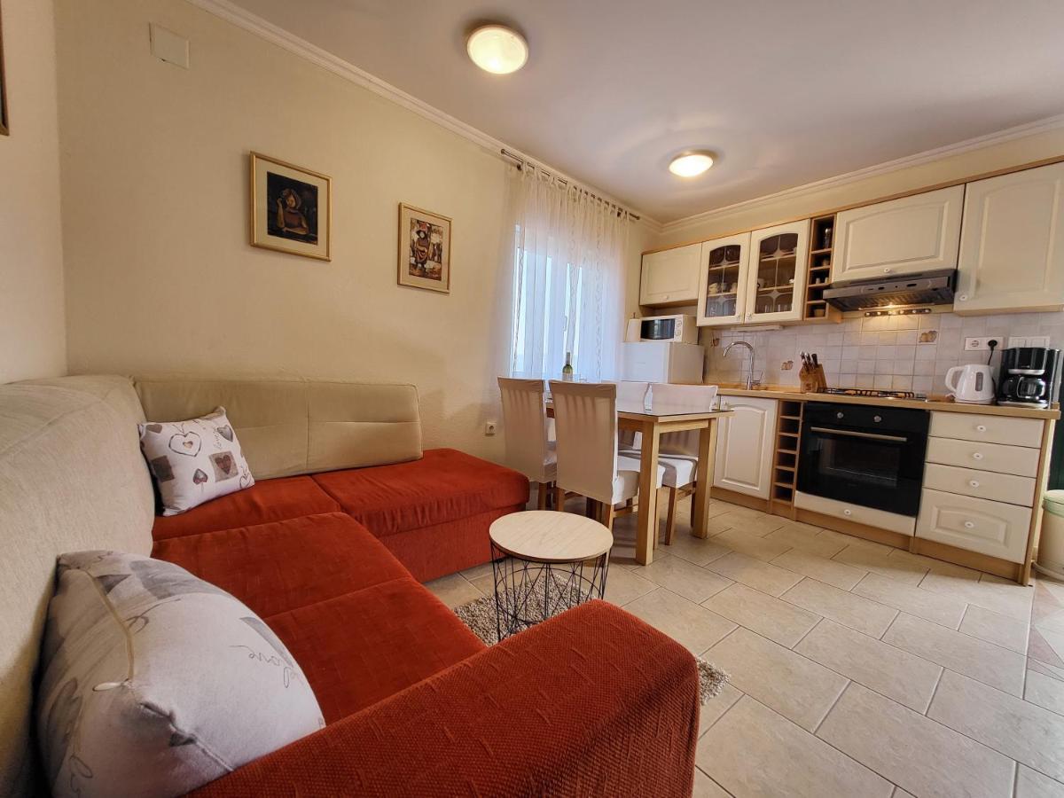 Holiday Home Duje Mali Iž Kültér fotó