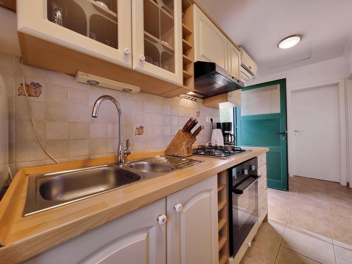 Holiday Home Duje Mali Iž Kültér fotó