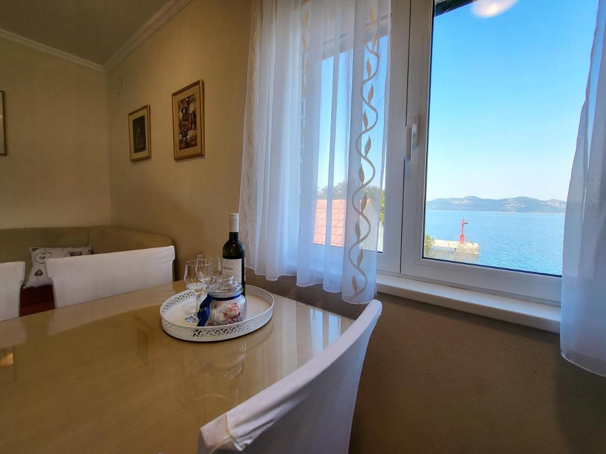 Holiday Home Duje Mali Iž Kültér fotó