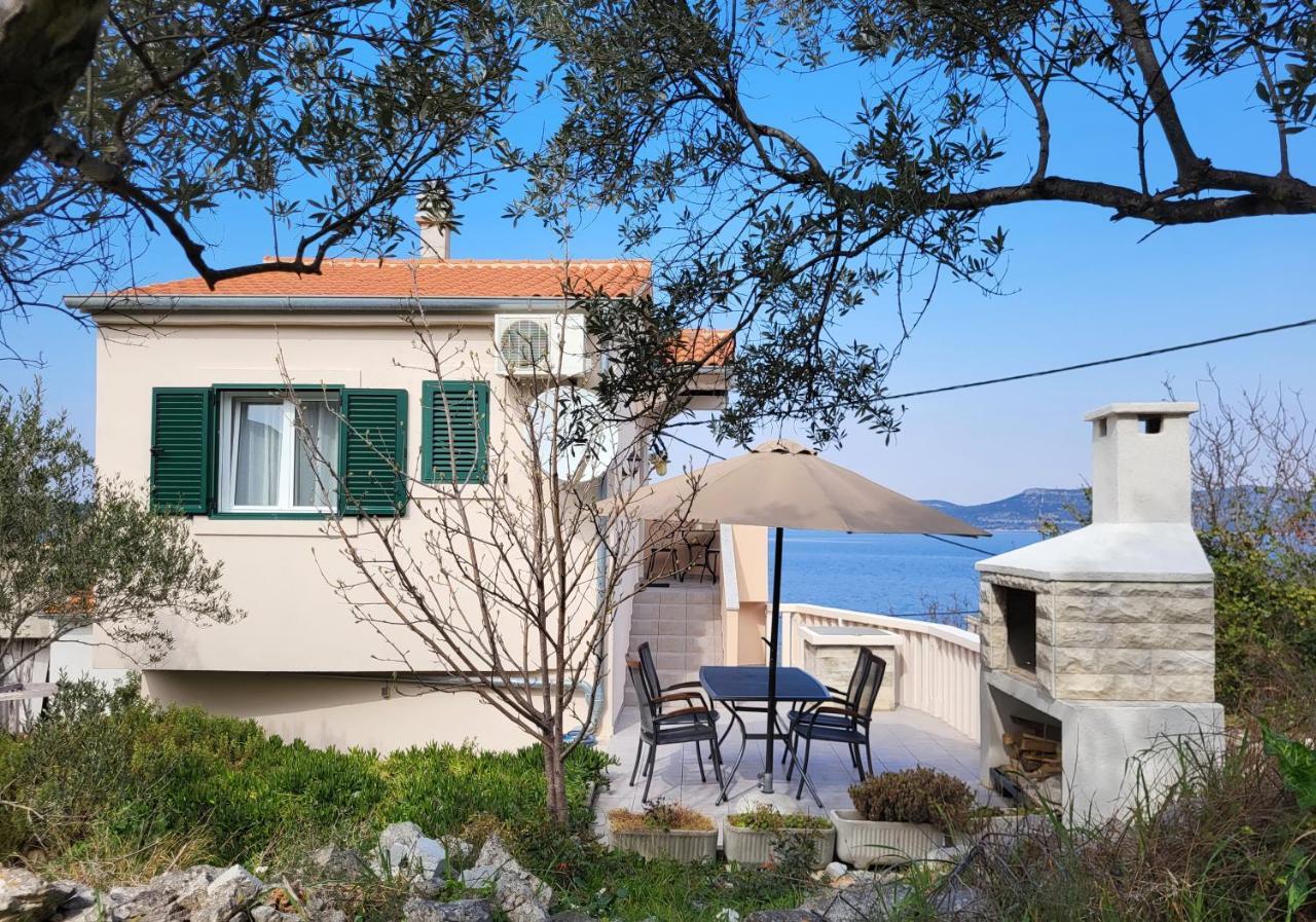 Holiday Home Duje Mali Iž Kültér fotó